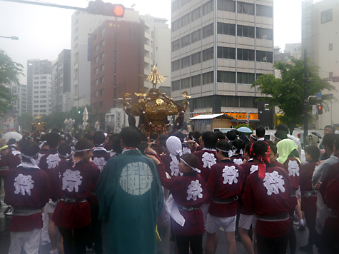 東京問屋連盟 - 問屋連盟通信 - 神田祭2013