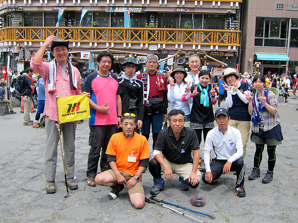 東京問屋連盟 - 文教委員会 - 富士登山2013